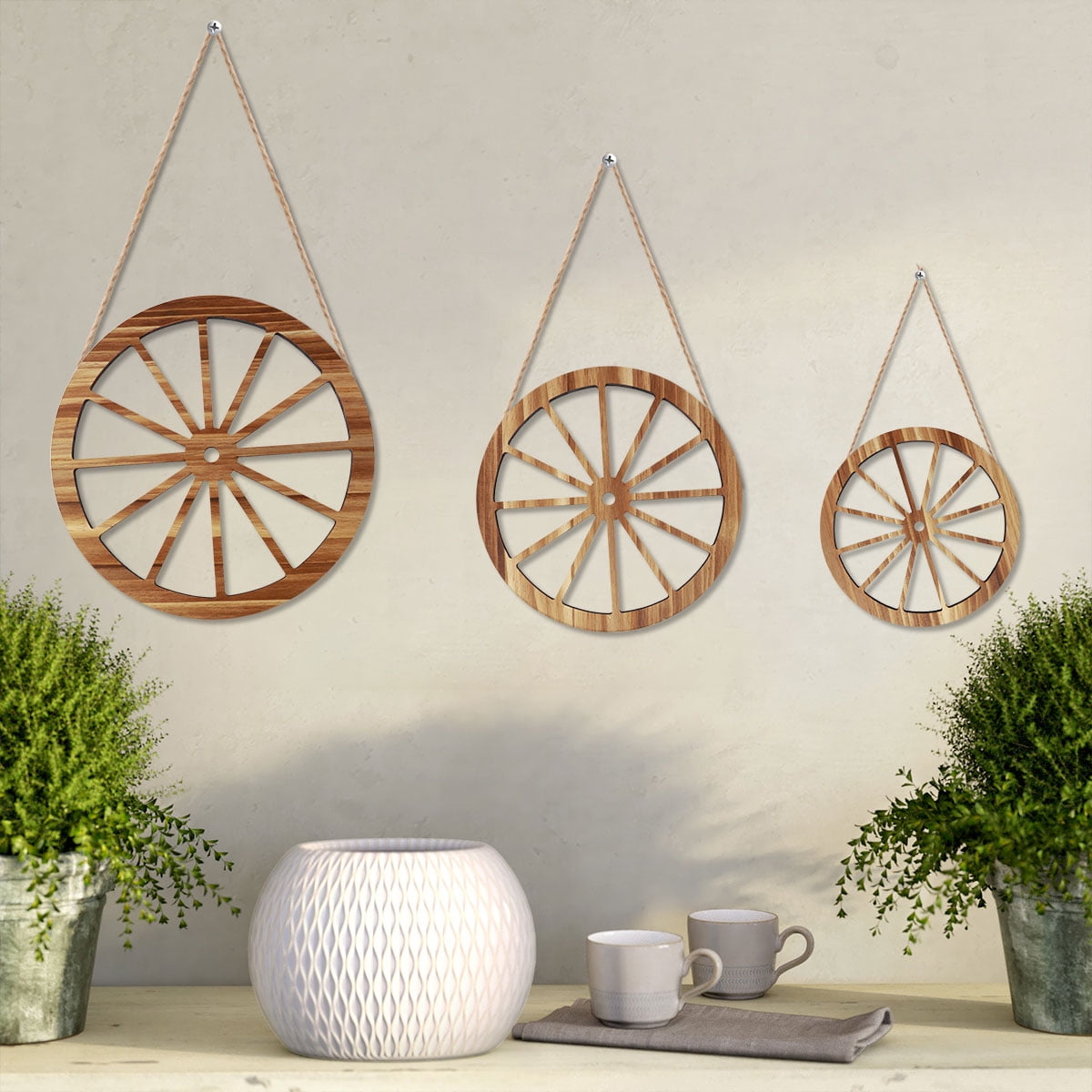 FUYGRCJ 3PCS 12/10/8inch Wooden Wagon Wheel Wall Decor with Triangular Hook, Wood Wagon Wheel Wall Art, Vintage Old Western Style Wall Hanging Wood Wagon Wheel for Bar, Garage, Patio Yard