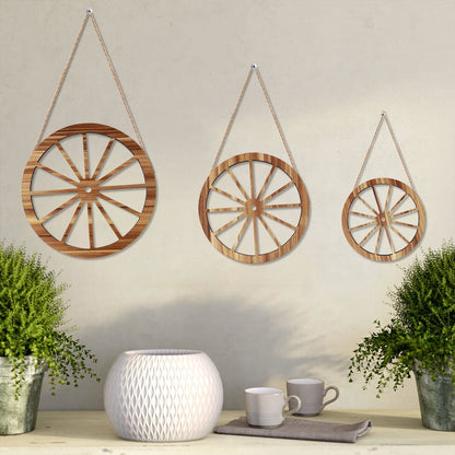 FUYGRCJ 3PCS 12/10/8inch Wooden Wagon Wheel Wall Decor with Triangular Hook, Wood Wagon Wheel Wall Art, Vintage Old Western Style Wall Hanging Wood Wagon Wheel for Bar, Garage, Patio Yard