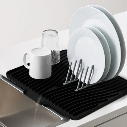 Tysrjsv Silicone Dish Drying Mat with Raised Drain 16x12 inche Lip Nonslip Dish Drain Mat Heat Resistant Reusable Dish Draining Board Silicone Drying Pad for Kitchen Counter Home (Black)