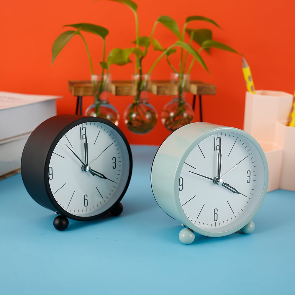 Tcwhniev Modern Silent Sweep Alarm Clocks Bedside Non Ticking Battery Powered with Night Light Table Clocks Simply Travel Desk for Bedroom Office (Green)